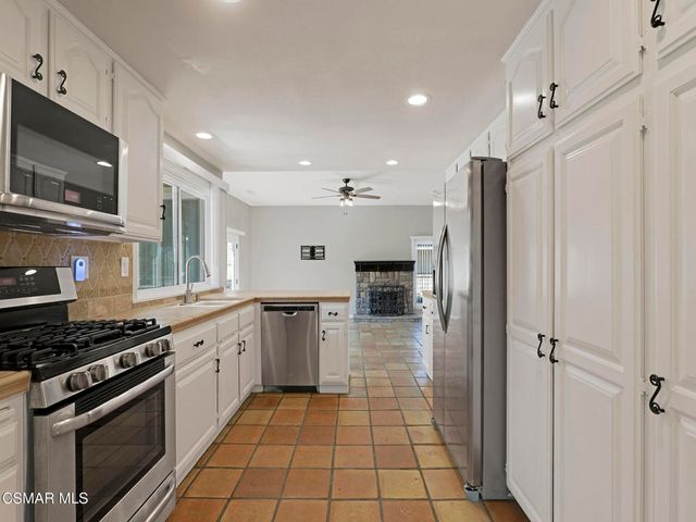 1590 Meander Drive, Simi Valley, CA 93065