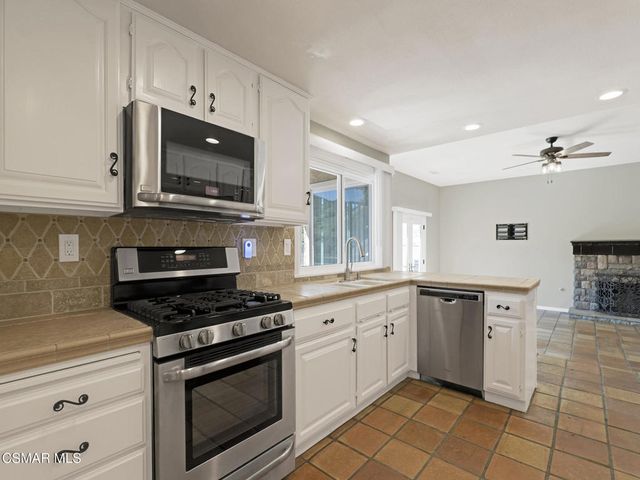 1590 Meander Drive, Simi Valley, CA 93065