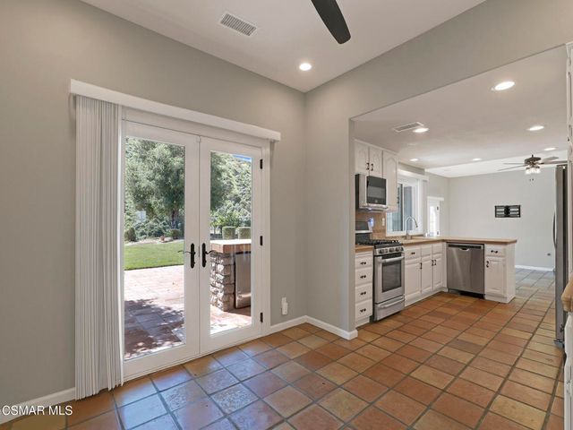 1590 Meander Drive, Simi Valley, CA 93065