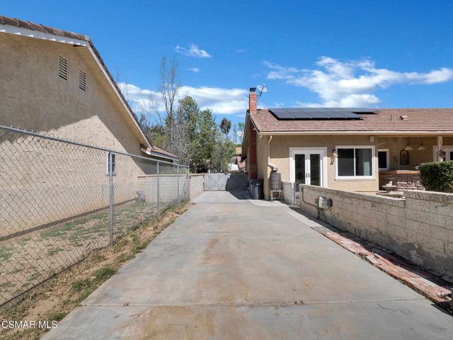 1590 Meander Drive, Simi Valley, CA 93065