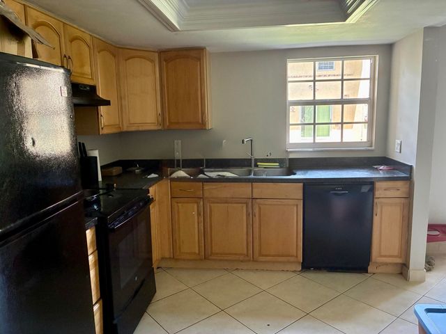 3056 RIVERSIDE 1C, Coral Springs, FL 33065