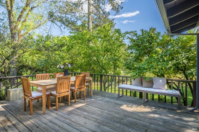 18320-18330 Carriger Rd, Sonoma, CA 95476