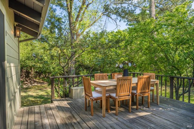 18320-18330 Carriger Rd, Sonoma, CA 95476