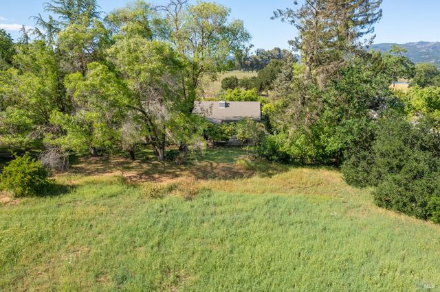 18320-18330 Carriger Rd, Sonoma, CA 95476