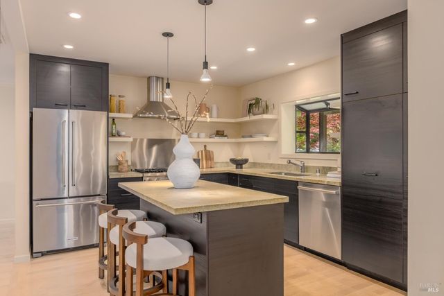 18320-18330 Carriger Rd, Sonoma, CA 95476