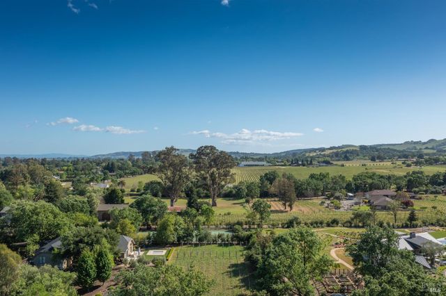 18320-18330 Carriger Rd, Sonoma, CA 95476