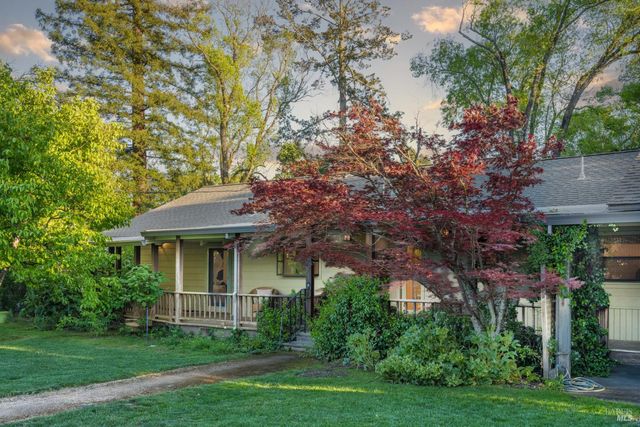 18320-18330 Carriger Rd, Sonoma, CA 95476