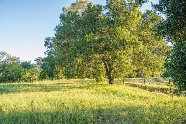 18320-18330 Carriger Rd, Sonoma, CA 95476