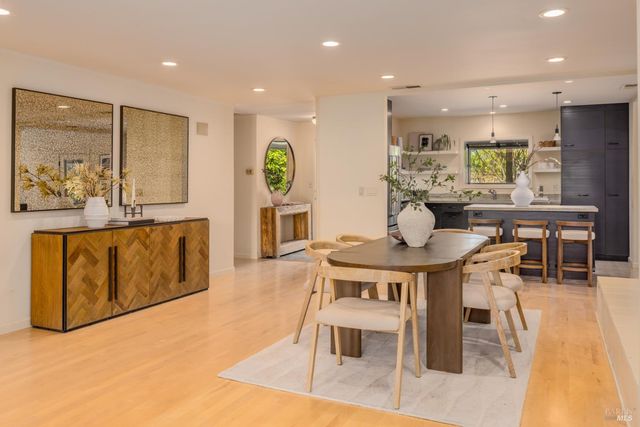 18320-18330 Carriger Rd, Sonoma, CA 95476