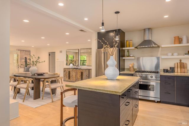 18320-18330 Carriger Rd, Sonoma, CA 95476