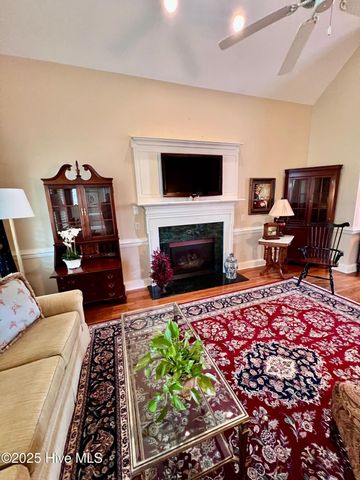 1944 Cornerstone Drive, Winterville, NC 28590