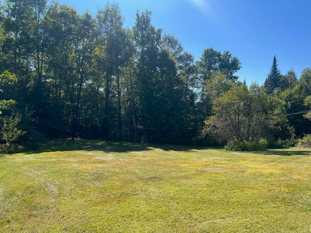 15 Forbes Hill Road, Colebrook, NH 03576