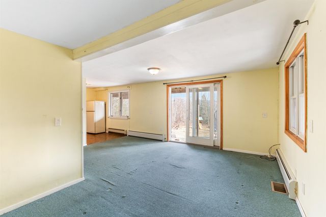 15 Forbes Hill Road, Colebrook, NH 03576