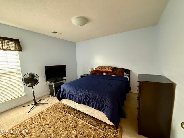1552 Central Trails Drive, Southaven, MS 38671