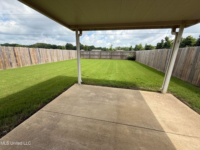 1552 Central Trails Drive, Southaven, MS 38671