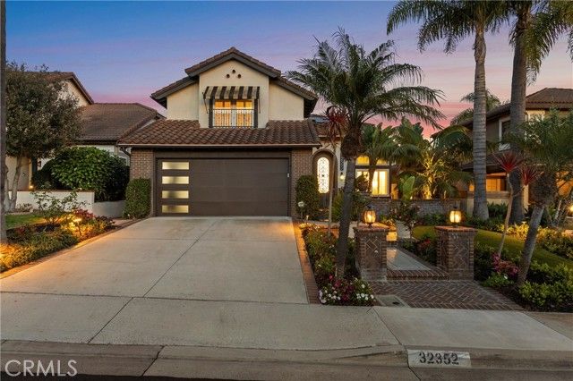 32352 Ridgeway, Laguna Niguel, CA 92677