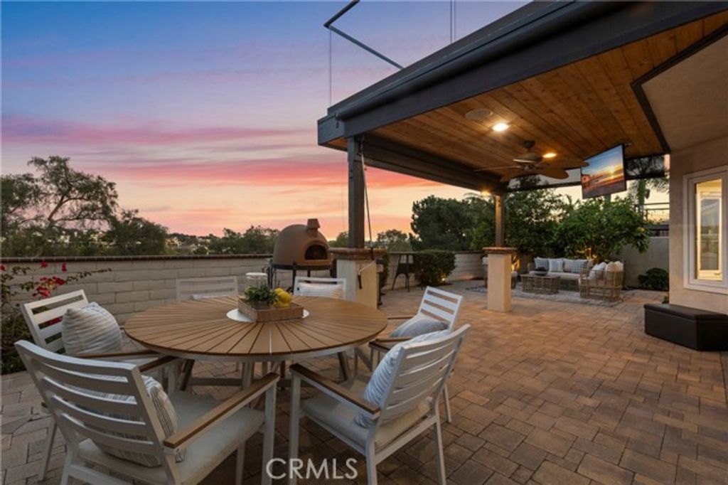 32352 Ridgeway, Laguna Niguel, CA 92677