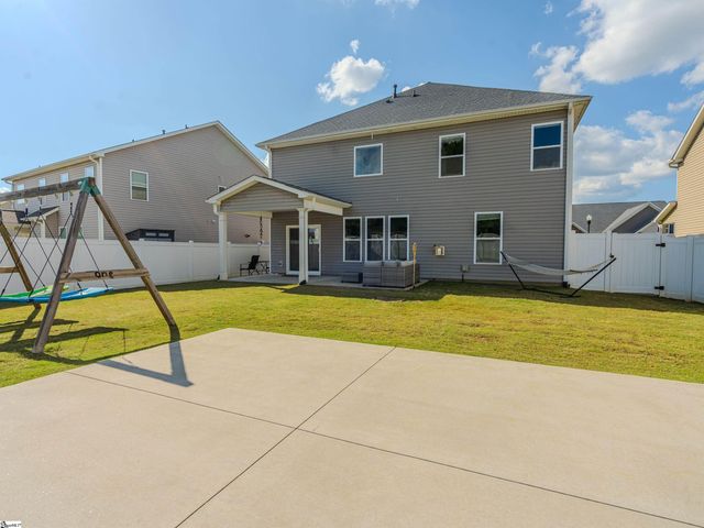 859 Ingleside Way, Duncan, SC 29334