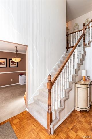 5425 Tesson Parc Court, St Louis, MO 63128