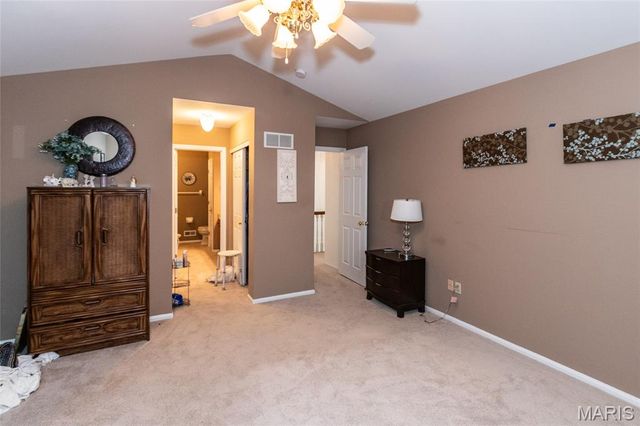 5425 Tesson Parc Court, St Louis, MO 63128