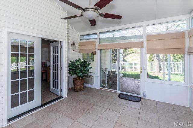 5425 Tesson Parc Court, St Louis, MO 63128