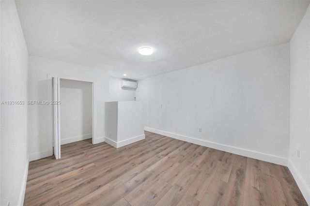 6913 NW 4th Ct B, Miami, FL 33150