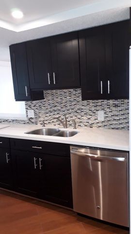 5530 NW 44th Street 301C, Lauderhill, FL 33319