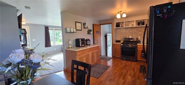 66 Coshway Place, Tonawanda, NY 14150