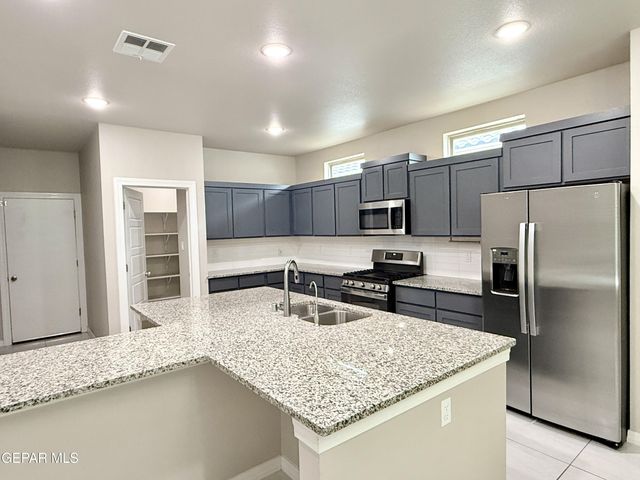 12824 LINSTEAD Avenue, El Paso, TX 79928