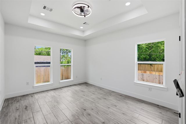 5515 Elm Springs Drive, Houston, TX 77048