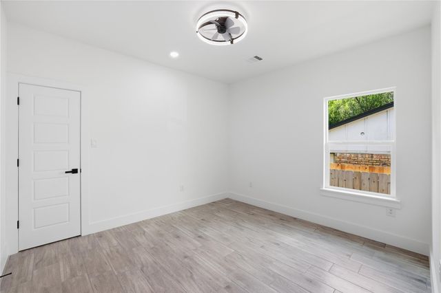5515 Elm Springs Drive, Houston, TX 77048