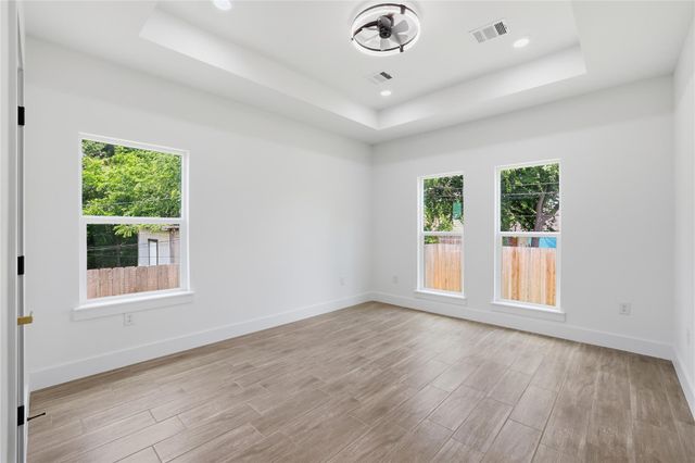 5515 Elm Springs Drive, Houston, TX 77048