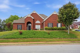 812 N Bay Overlook, Villa Rica, GA 30180