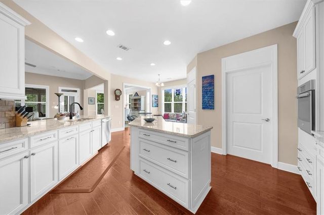 3709 Maple Shade Drive SW, Gainesville, GA 30504