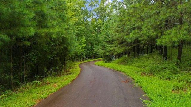 3709 Maple Shade Drive SW, Gainesville, GA 30504