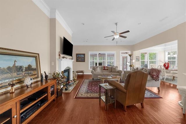 3709 Maple Shade Drive SW, Gainesville, GA 30504