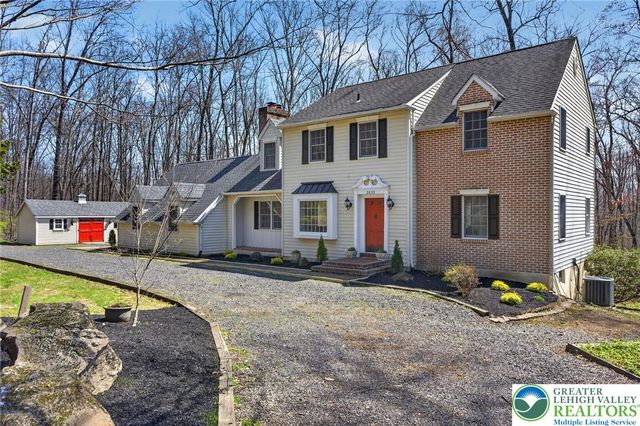 2635 Possum Hollow Road, Milford Twp, PA 18036
