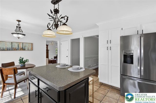 2635 Possum Hollow Road, Milford Twp, PA 18036