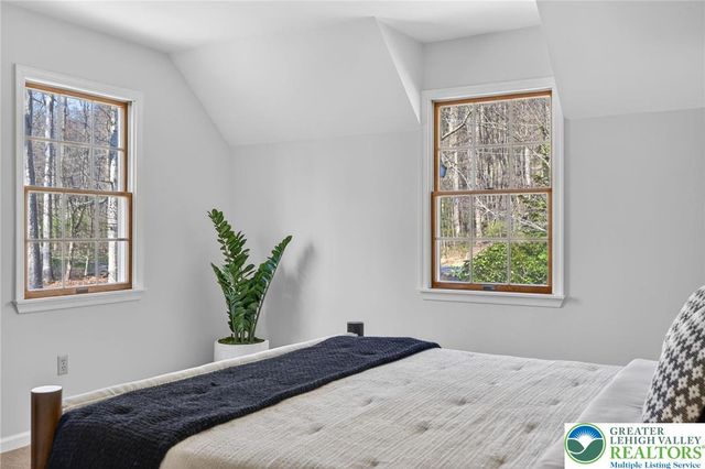2635 Possum Hollow Road, Milford Twp, PA 18036