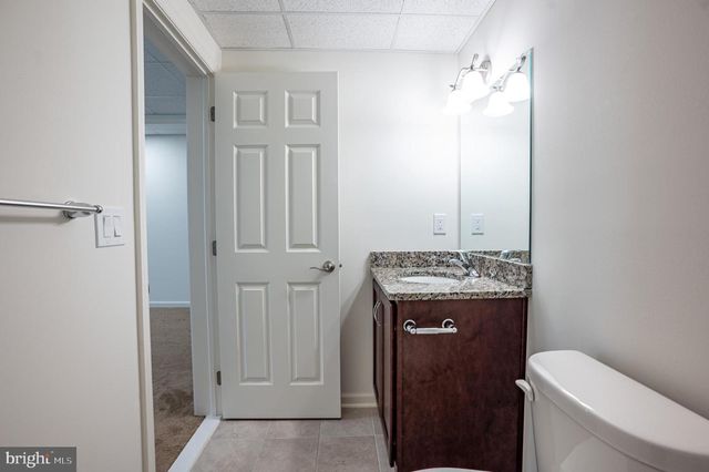 2668 HOLLOW VIEW DR, Easton, PA 18040
