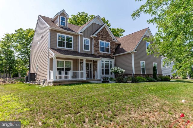 2668 HOLLOW VIEW DR, Easton, PA 18040