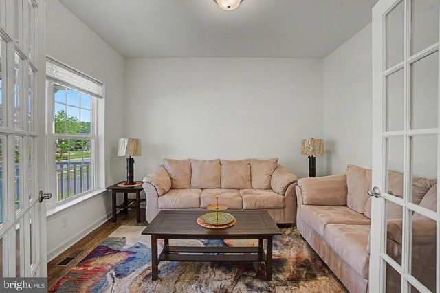 2668 HOLLOW VIEW DR, Easton, PA 18040