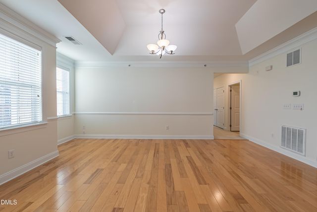 10510 Rosegate Court 301, Raleigh, NC 27617