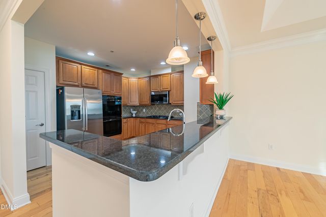 10510 Rosegate Court 301, Raleigh, NC 27617