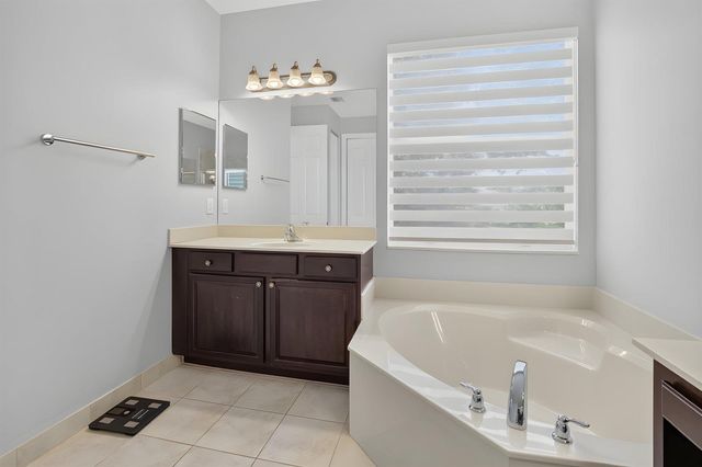 8142 Kendria Cove Terrace, Boynton Beach, FL 33473