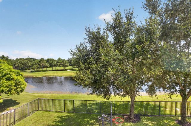 8142 Kendria Cove Terrace, Boynton Beach, FL 33473