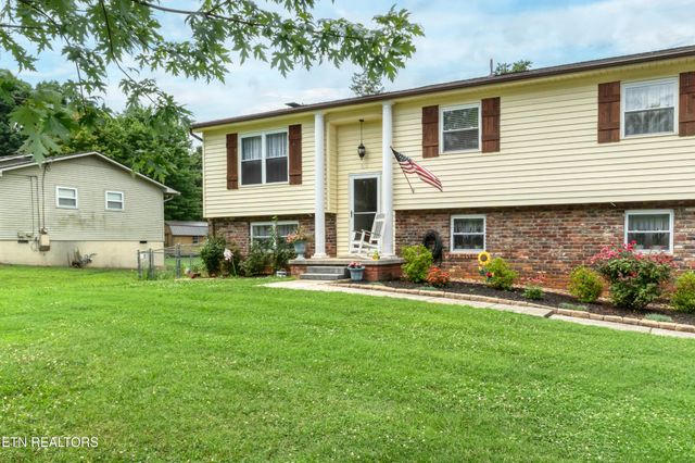 315 Arbor Drive, Maryville, TN 37804