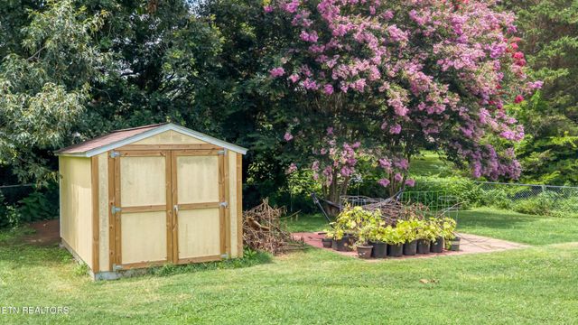 315 Arbor Drive, Maryville, TN 37804