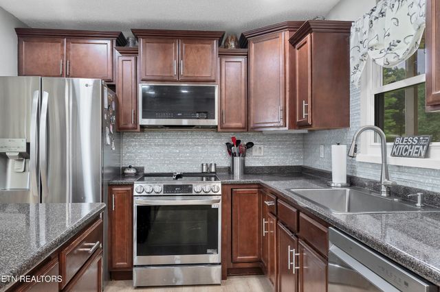 315 Arbor Drive, Maryville, TN 37804