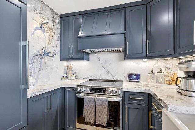 700 Park Regency NE Place 1106, Atlanta, GA 30326